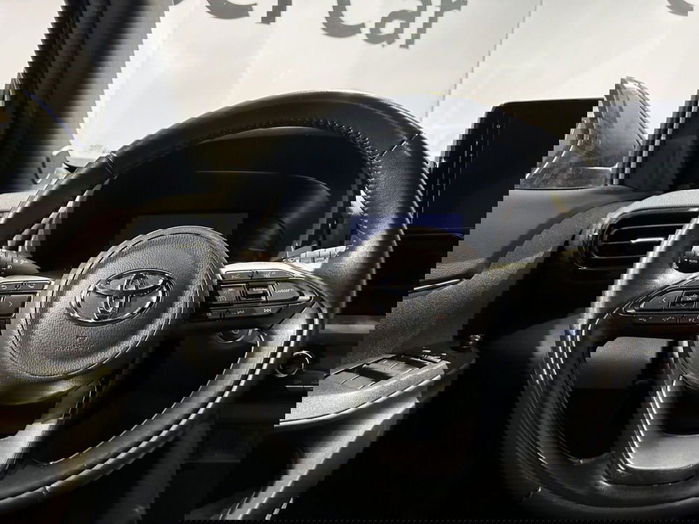 Toyota Yaris Cross usata a Milano (10)