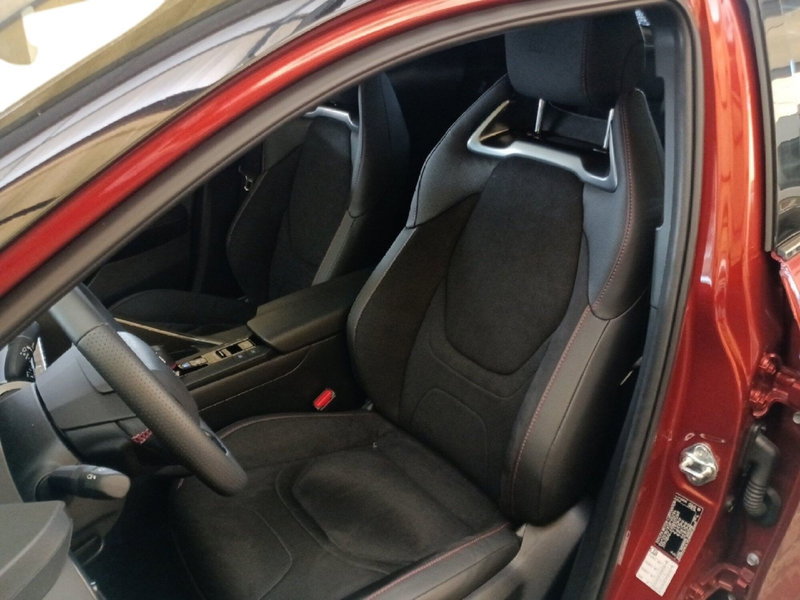 Toyota Toyota C-HR usata a Milano (10)