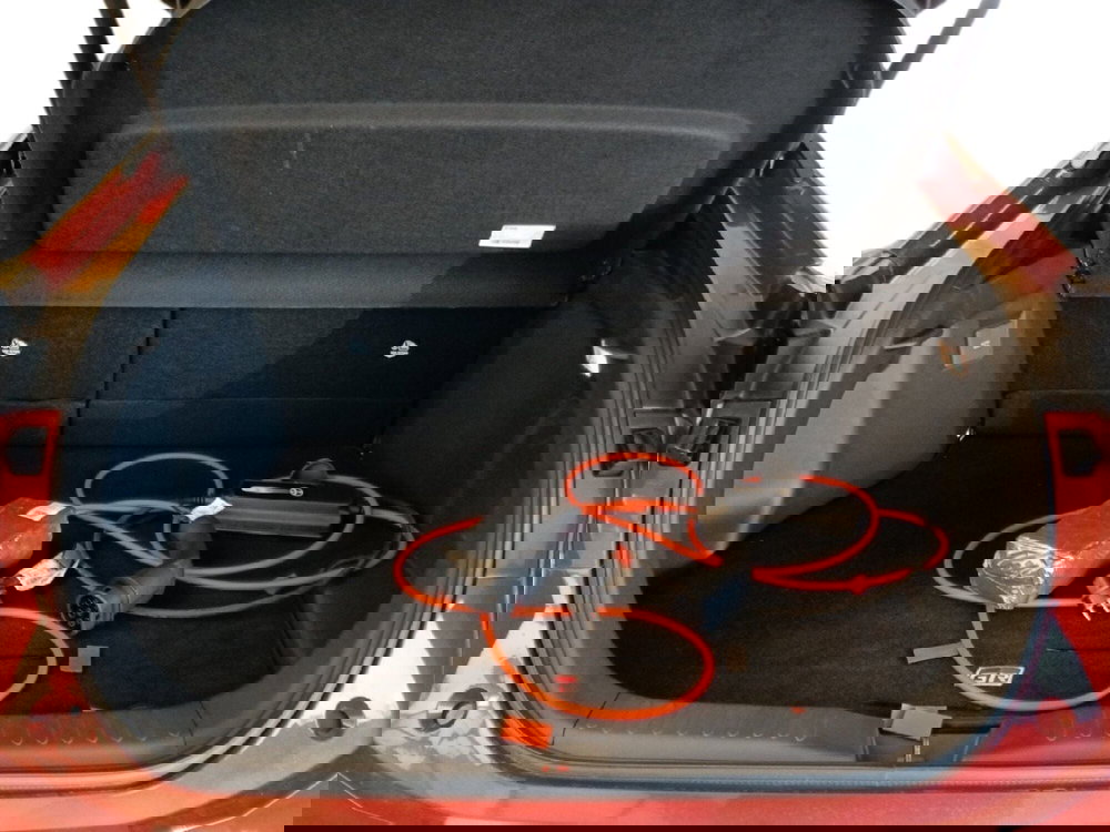 Toyota Toyota C-HR usata a Milano (11)