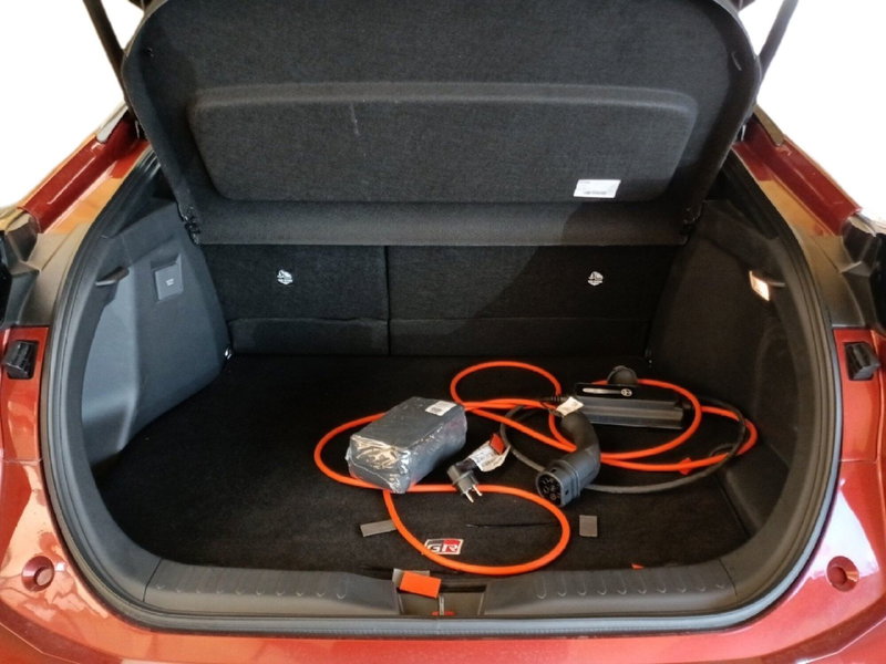 Toyota Toyota C-HR usata a Milano (11)