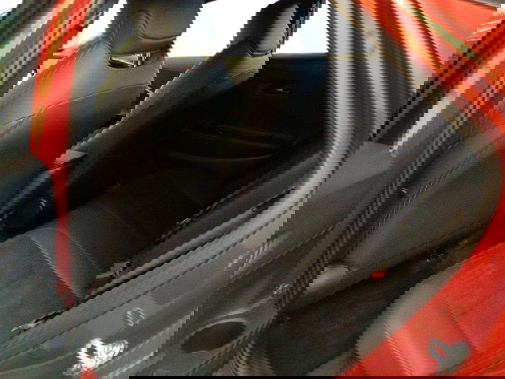 Toyota Toyota C-HR usata a Milano (15)