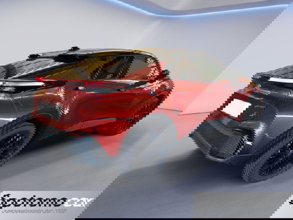 Toyota Toyota C-HR usata a Milano (18)