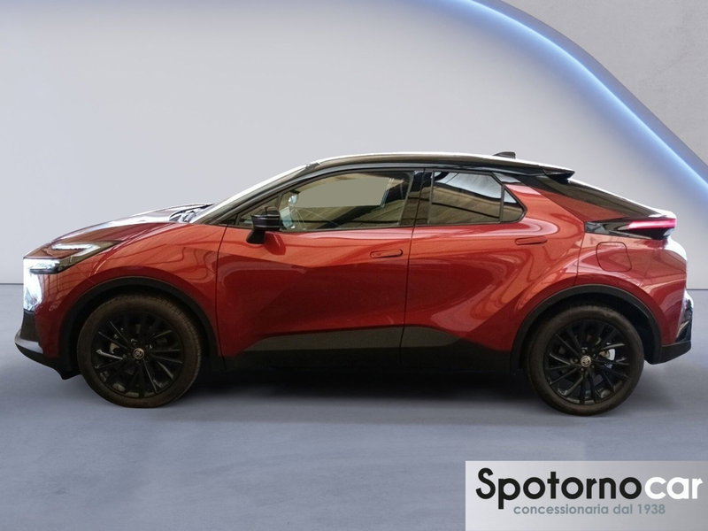 Toyota Toyota C-HR usata a Milano (2)