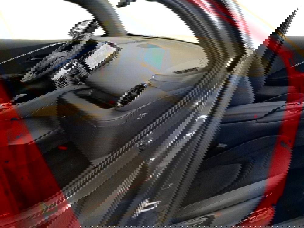 Toyota Toyota C-HR usata a Milano (5)