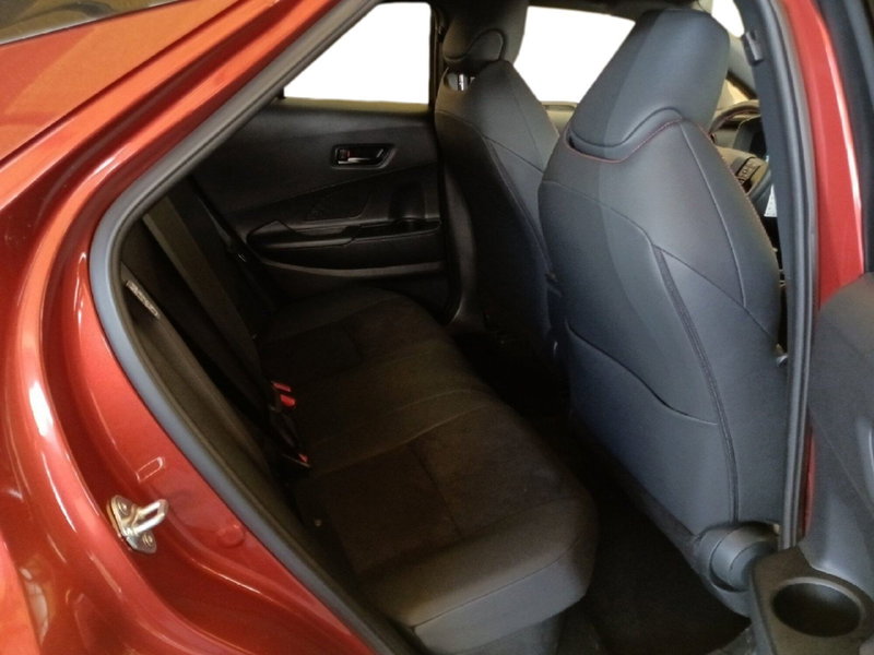 Toyota Toyota C-HR usata a Milano (7)