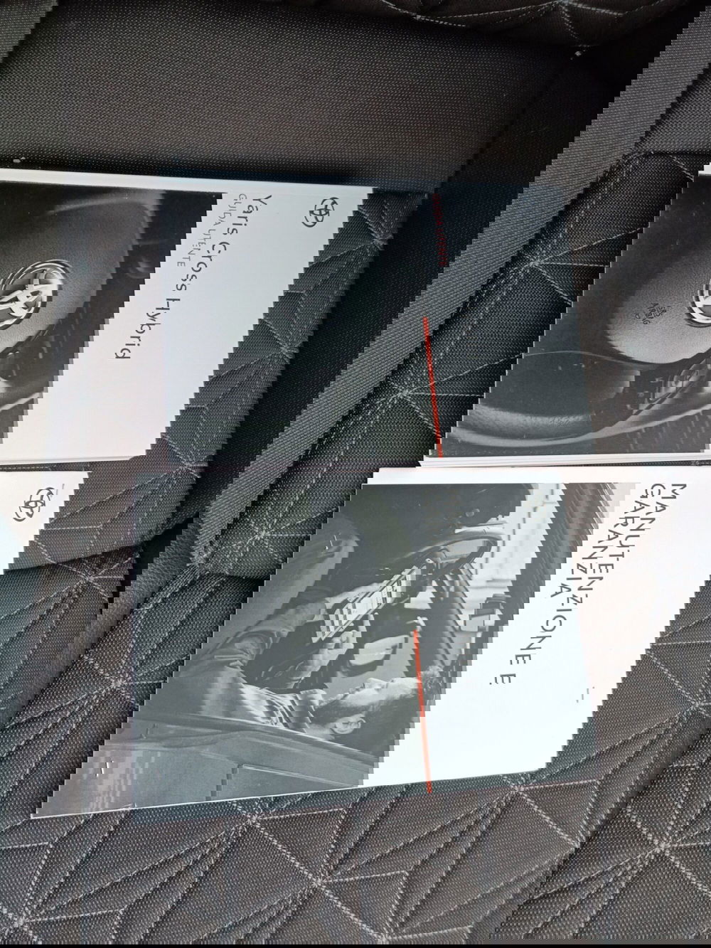 Toyota Yaris Cross usata a Milano (19)