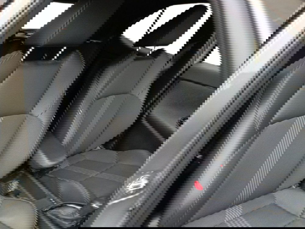 Toyota Yaris Cross usata a Milano (7)