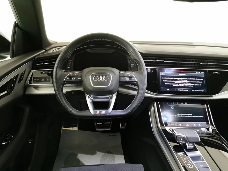 Audi Q8 Sportback usata a Chieti (10)