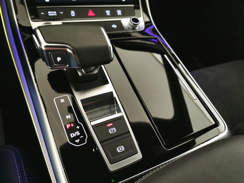 Audi Q8 Sportback usata a Chieti (18)