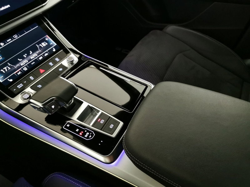 Audi Q8 Sportback usata a Chieti (19)