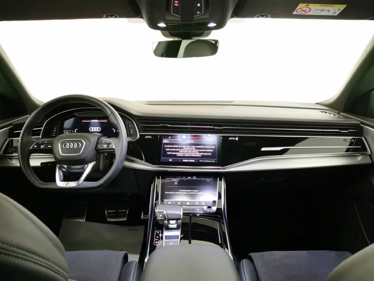 Audi Q8 Sportback usata a Chieti (9)