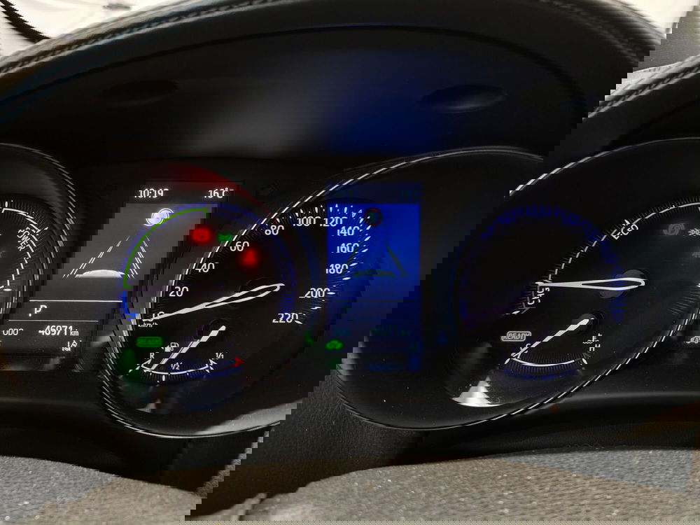 Toyota Toyota C-HR usata a Frosinone (16)