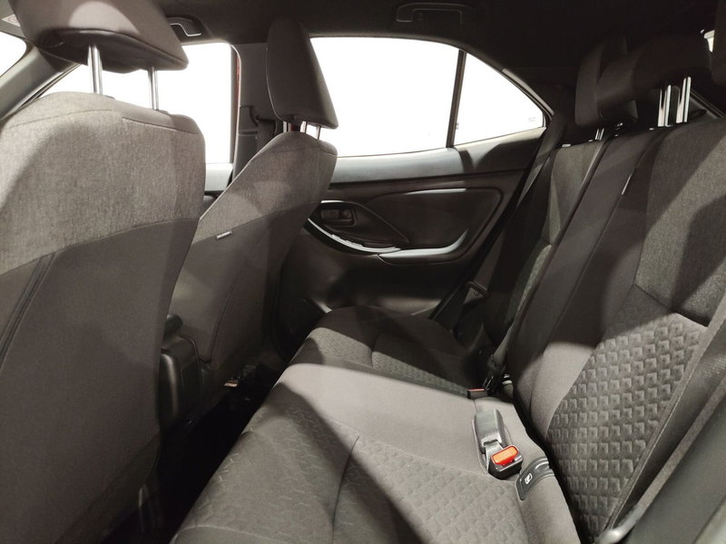 Toyota Yaris Cross usata a Roma (15)