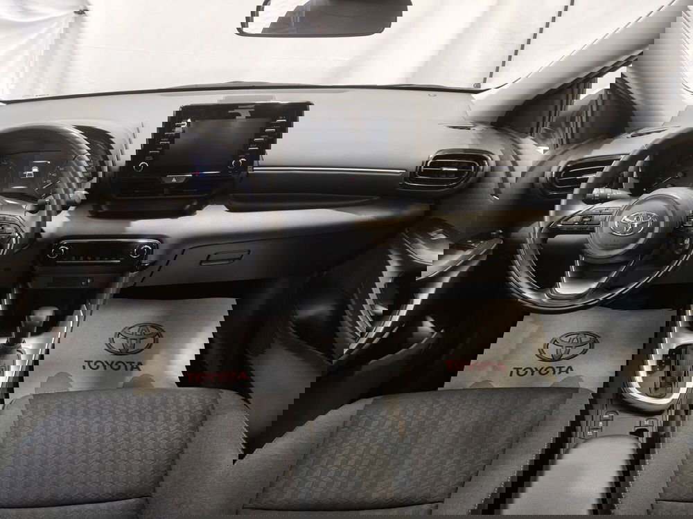 Toyota Yaris usata a Frosinone (9)