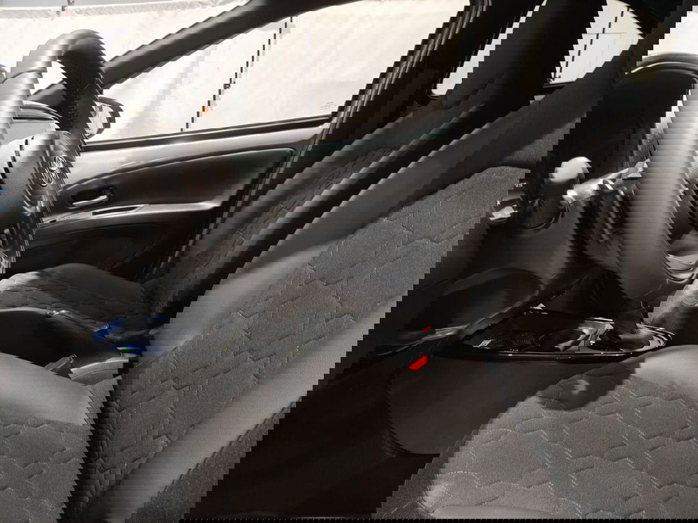 Toyota Aygo X usata a Roma (15)