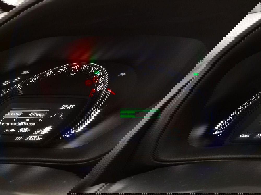 Toyota Aygo X usata a Frosinone (14)