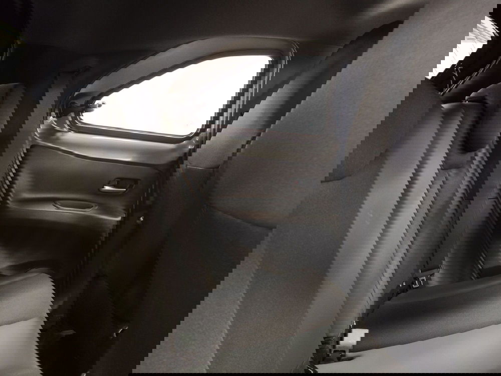 Toyota Aygo X usata a Frosinone (8)