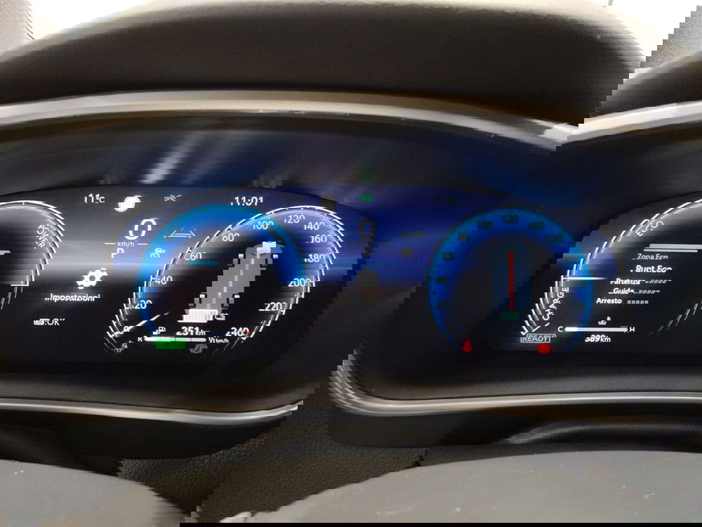 Toyota Corolla Touring Sports usata a Roma (15)