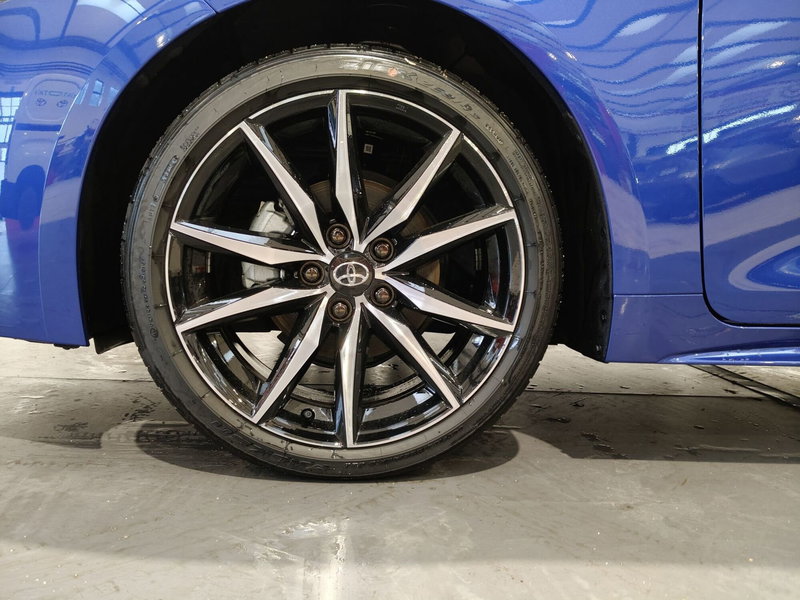 Toyota Corolla Touring Sports usata a Roma (17)