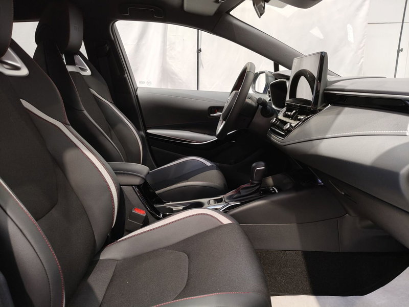 Toyota Corolla Touring Sports usata a Roma (5)