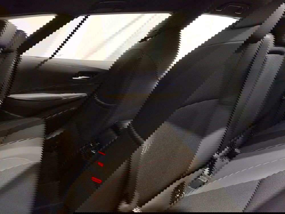 Toyota Corolla Touring Sports usata a Roma (6)