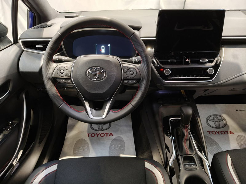 Toyota Corolla Touring Sports usata a Roma (8)