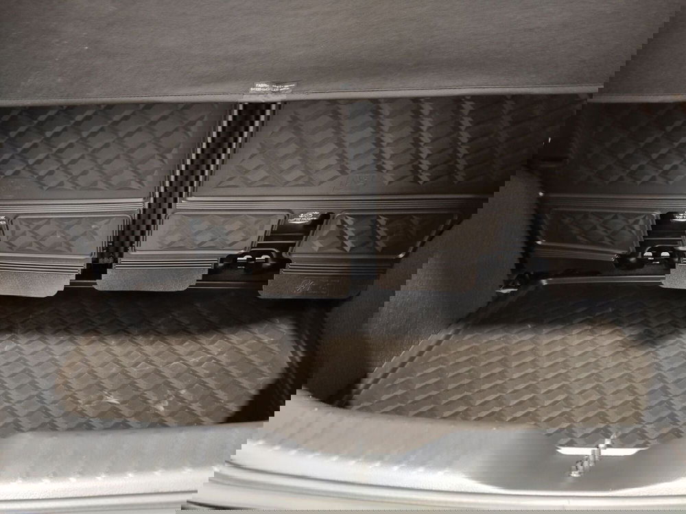 Toyota Aygo X usata a Roma (12)