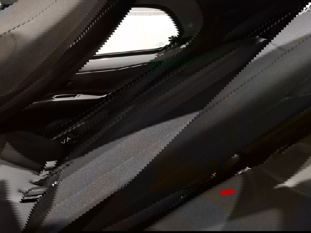 Toyota Aygo X usata a Roma (14)