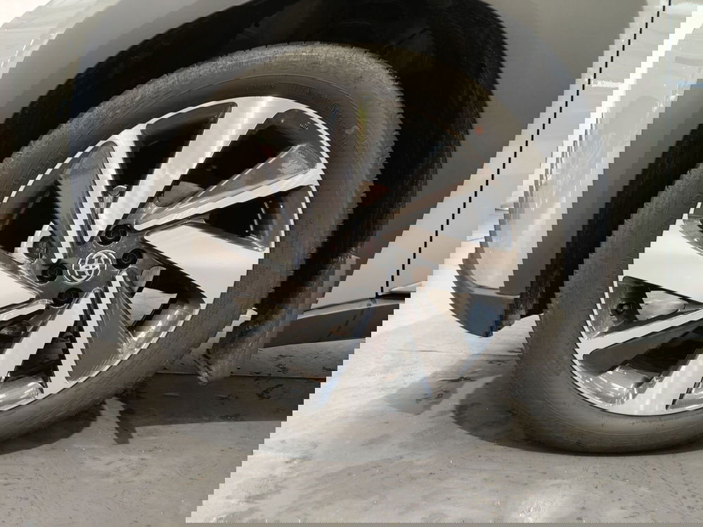 Toyota Aygo X usata a Roma (17)