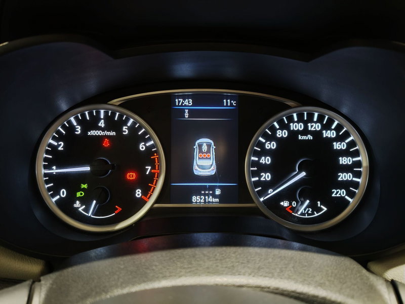 Nissan Micra usata a Roma (15)