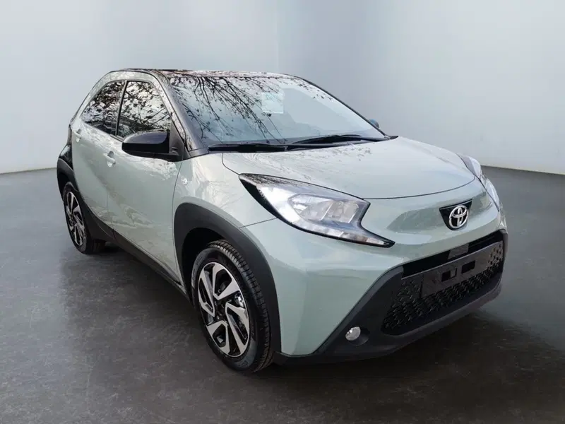 Toyota Aygo X nuova a Bologna (3)
