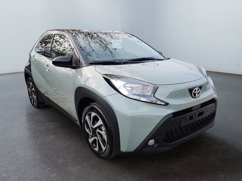 Toyota Aygo X nuova a Bologna (3)