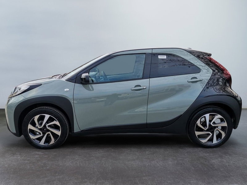Toyota Aygo X nuova a Bologna (5)