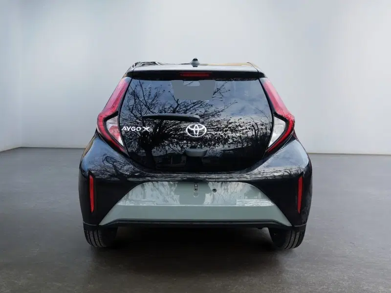 Toyota Aygo X nuova a Bologna (6)