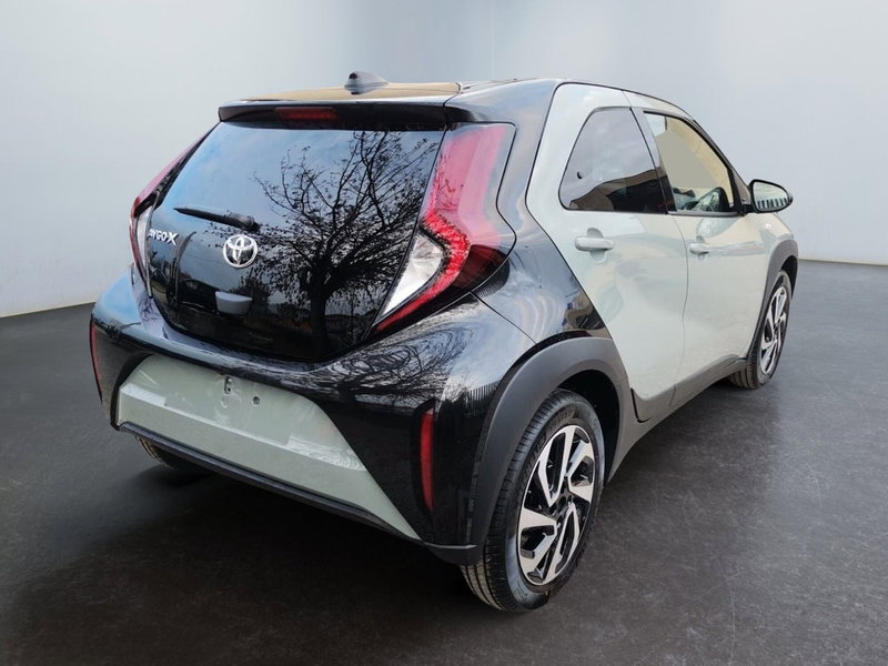 Toyota Aygo X nuova a Bologna (8)