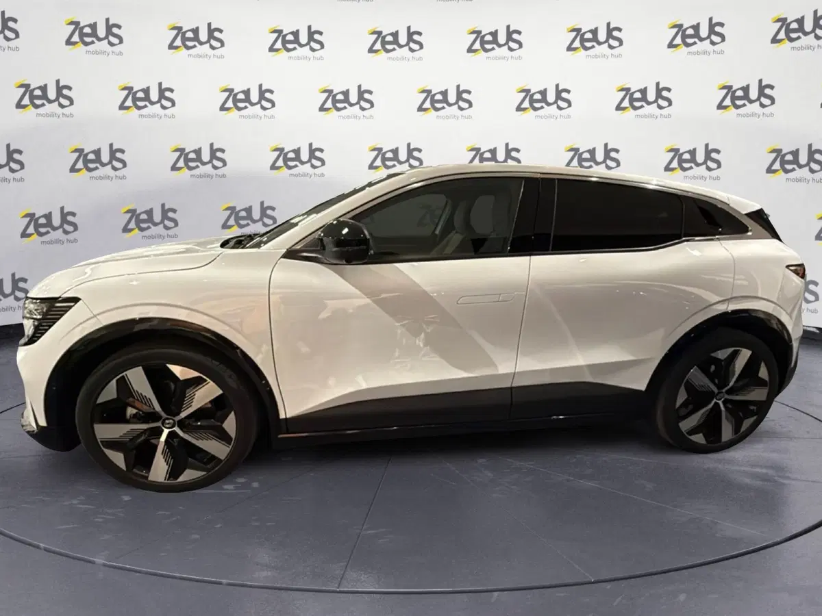 Renault Megane E-Tech Electric usata a Bologna (3)