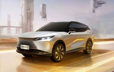 Omoda Omoda 7 SHS-P 1.5 tgdi phev Premium nuova a Verdellino