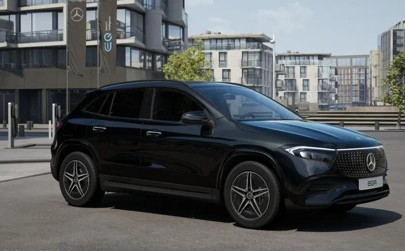 Mercedes-Benz EQA nuova a Bergamo (2)