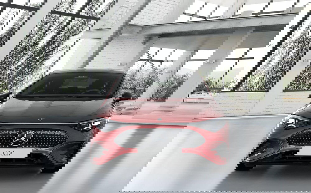 Mercedes-Benz CLA EQ nuova a Bergamo (2)