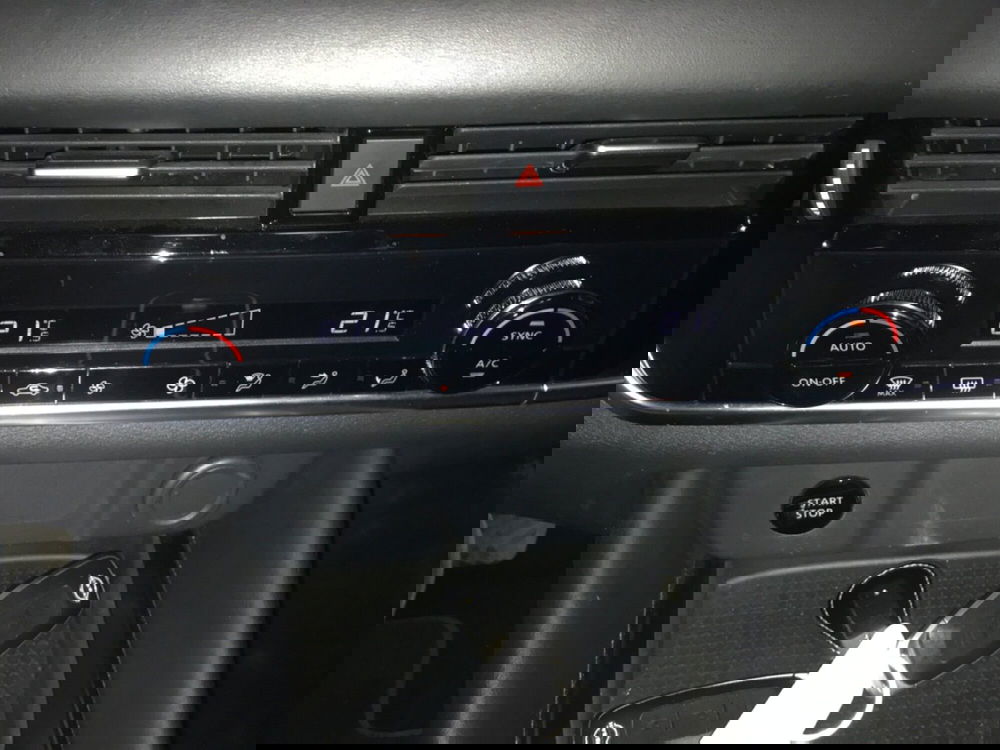 Nissan Qashqai usata a Bologna (12)