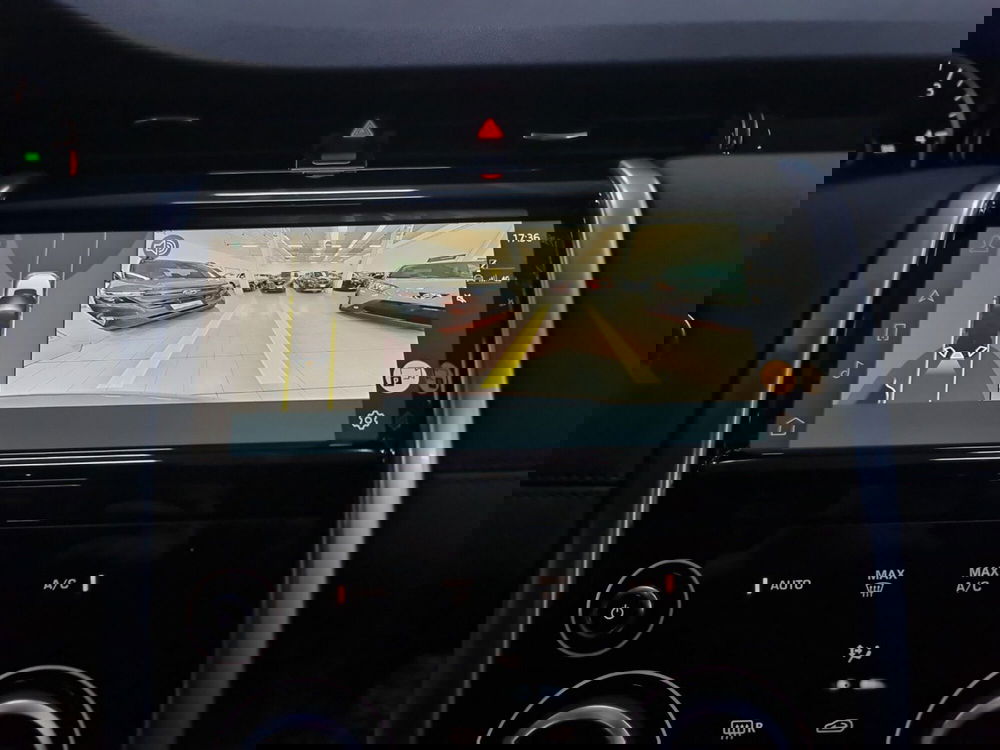 Land Rover Discovery Sport usata a Bologna (14)