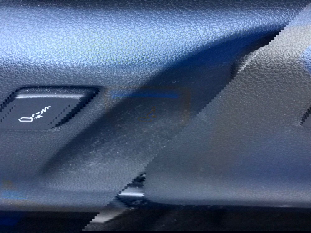 Toyota Yaris Cross usata a Bologna (12)