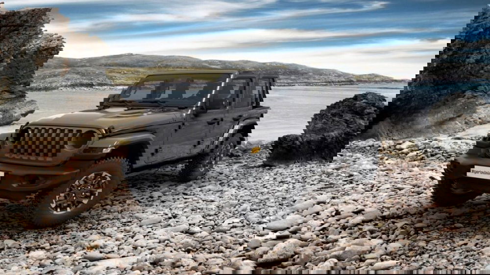 Jeep Wrangler Unlimited nuova a Firenze