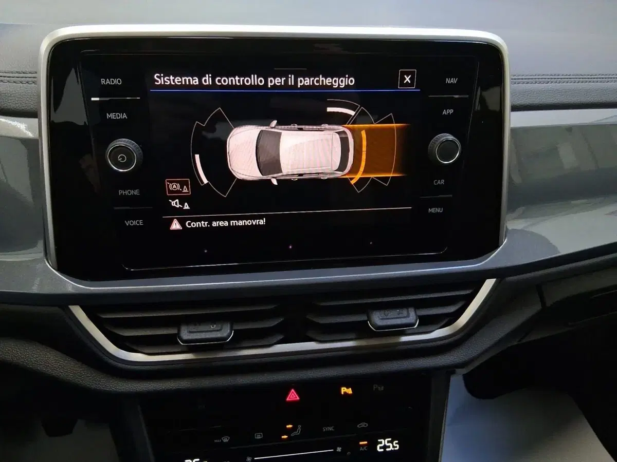 Volkswagen T-Roc usata a Bologna (13)