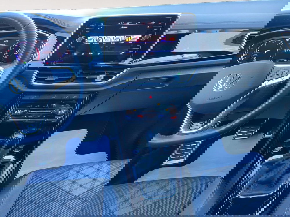 Volkswagen T-Roc usata a Bologna (11)