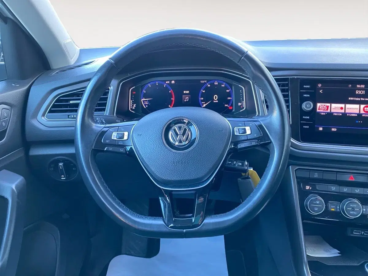 Volkswagen T-Roc usata a Bologna (12)
