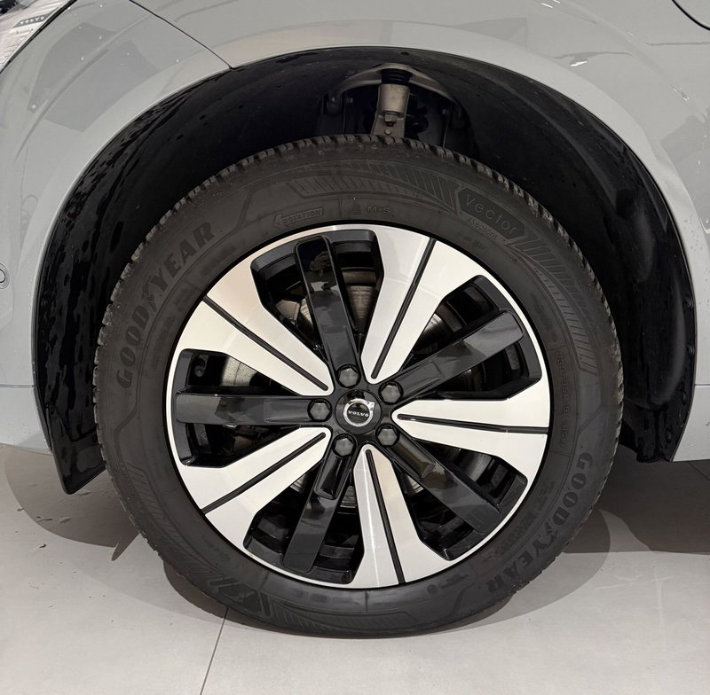 Volvo XC60 usata a Parma (3)