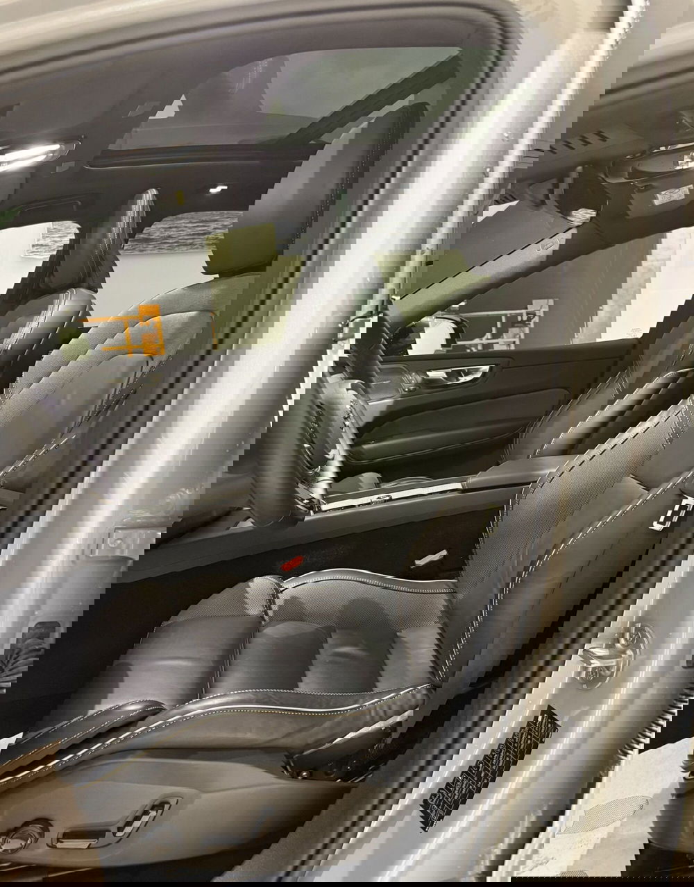 Volvo XC60 usata a Parma (5)