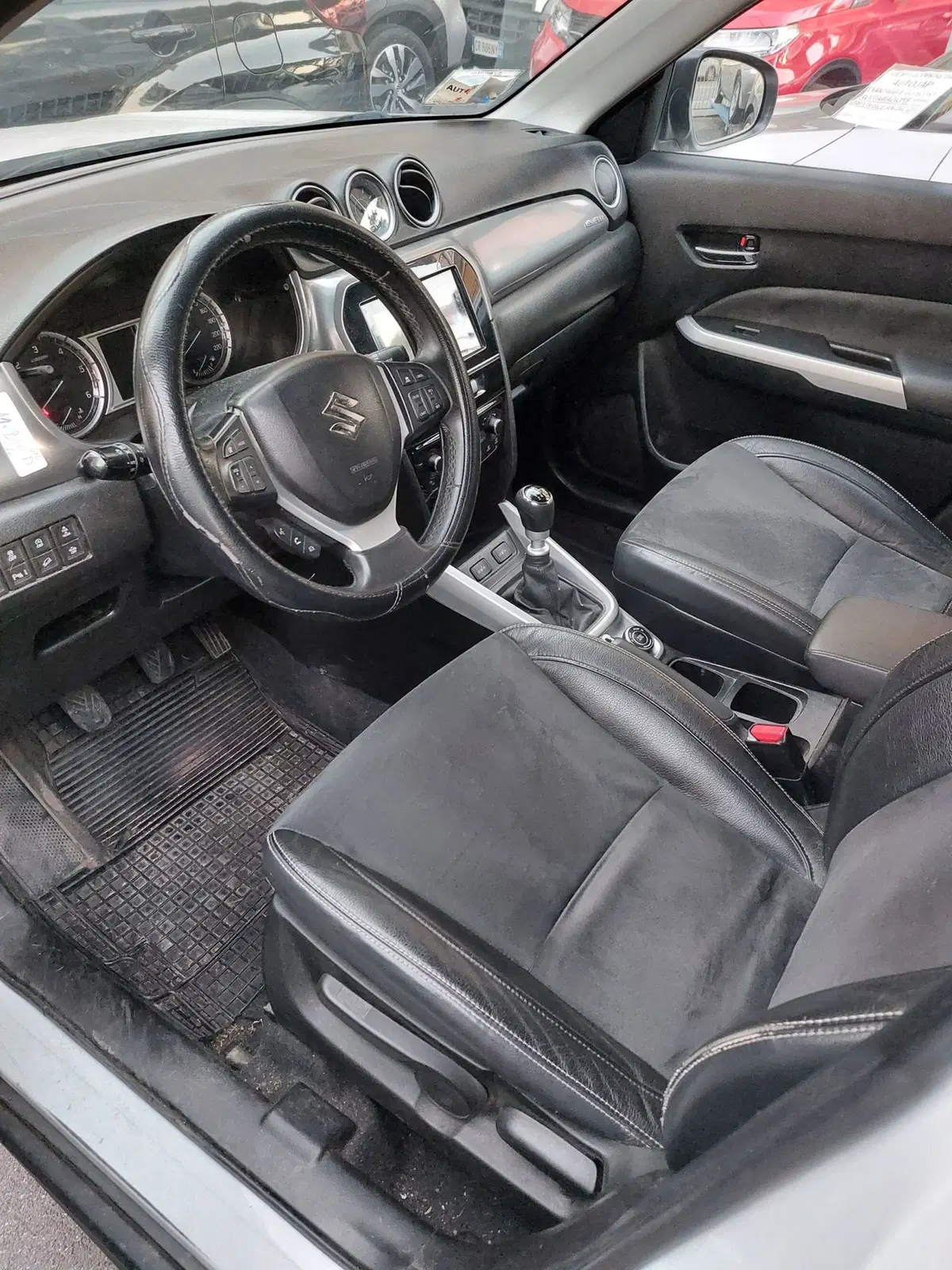 Suzuki Vitara usata a Imperia (5)