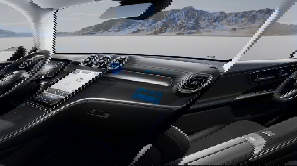 Mercedes-Benz GLC SUV nuova a Milano (6)